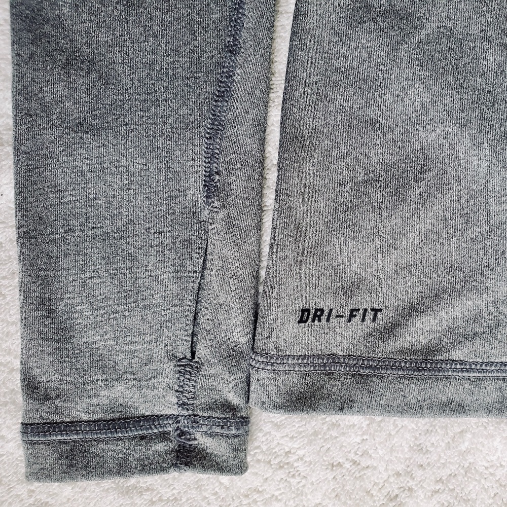 Nike Long-Sleeve Dri-FIT Base Layer Shirt - Picture 2 of 3